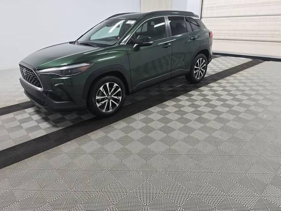 TOYOTA COROLLA CROSS 2022 7MUDAAAG5NV021730 image